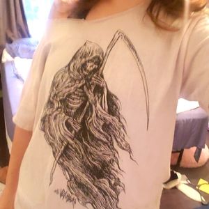 Baggy Off The Shoulder Graphic Tee